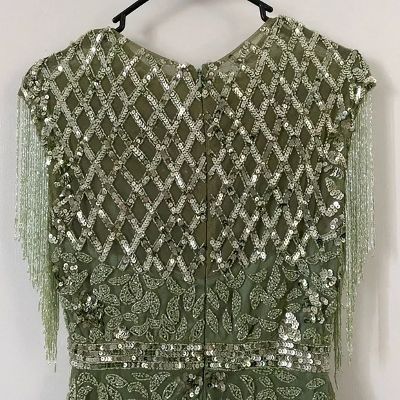 $698 Mac Duggal High Neck Beaded Sequin Fringe Sage Green Gown Dress 4908 Size 4 - Picture 7 of 15